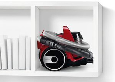 BOSCH BGC05AAA2  ASP. S/SACCO 700W CL.AADA PARQ. ROSSO